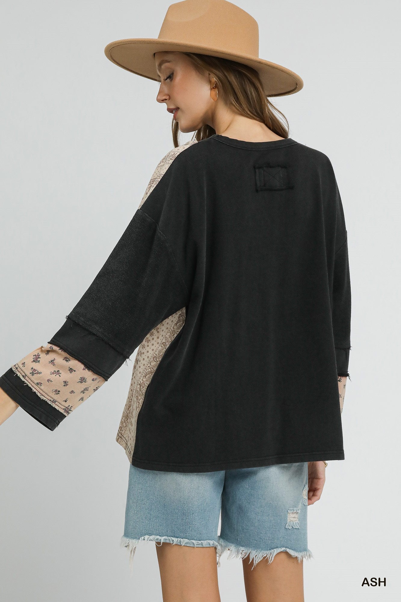 Oversized Pullover T-Shirt - Wild Azalea Boutique
