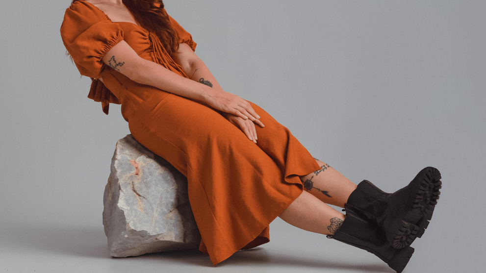 What Is A Midi Dress? Length And Style Explained - Wild Azalea Boutique